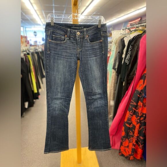 American Eagle Sz 4 Skinny Kick Jeans - Picture 1 of 4